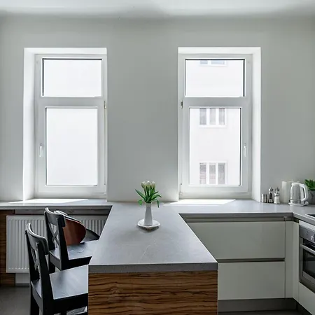 Apartman Big 4 Near Old Town Pozsony